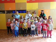 Den cizích zemí a jazyků